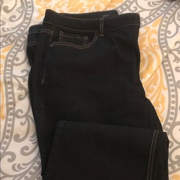Straight Leg Jeans, Comfortable and Flattering - Picture 1 of 6